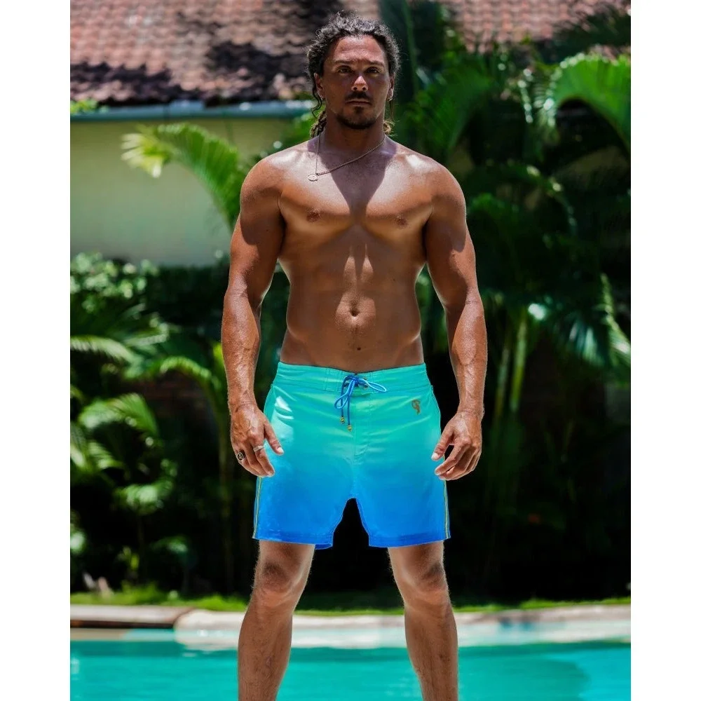 NEW Tucann Faded Ocean Swim Shorts Men Large 5 Inch Inseam Blue Teal Compression